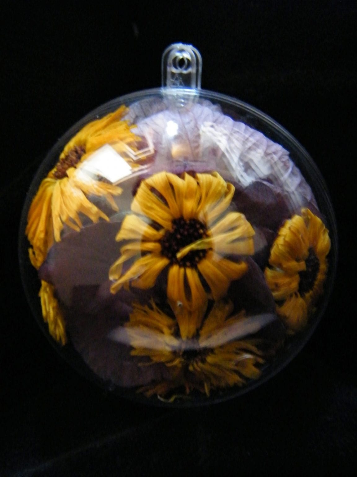 Dried flowers Christmas baubles Dried Flower Craft