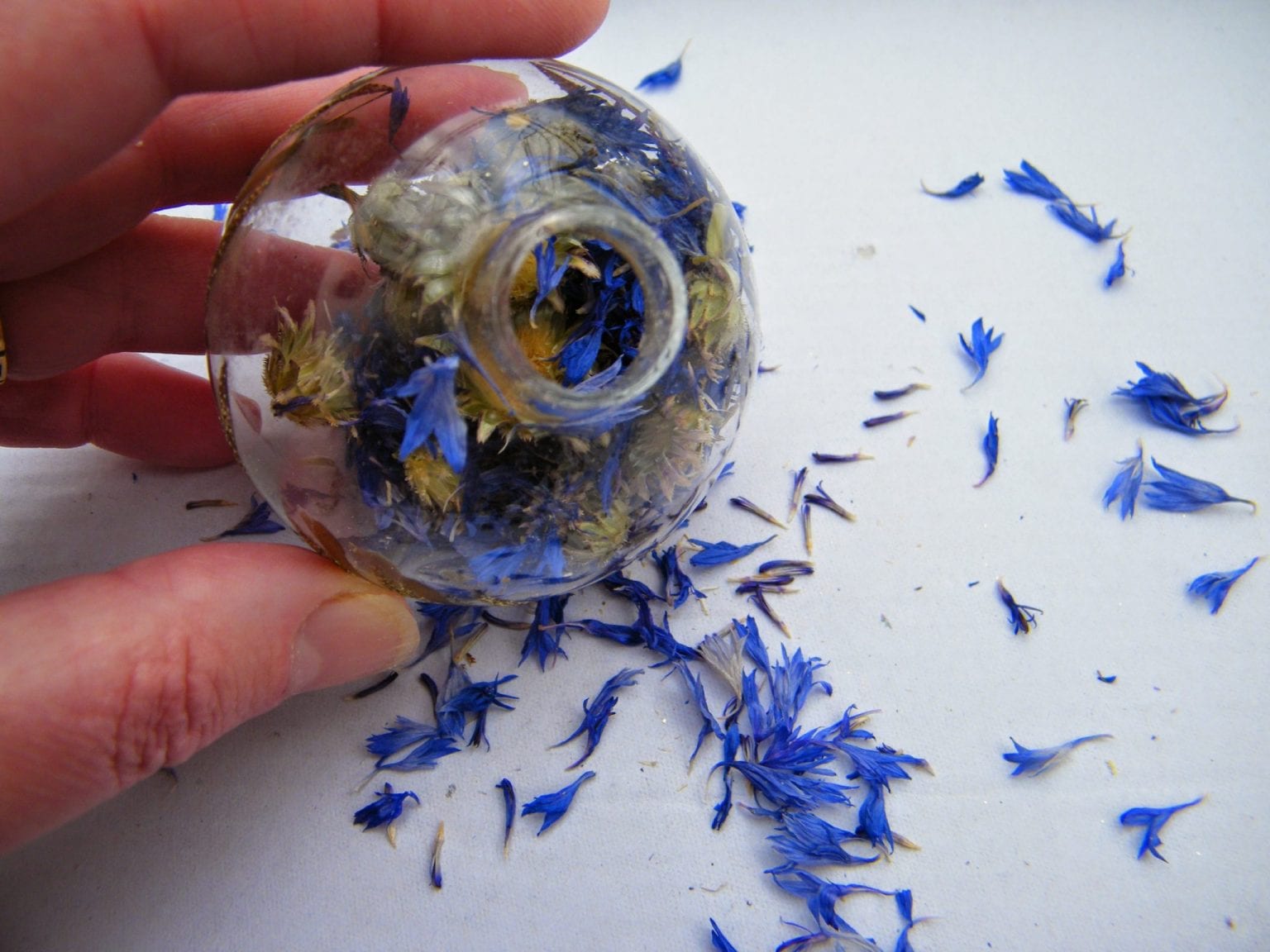 Dried flowers Christmas baubles Dried Flower Craft